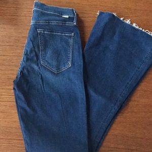 MOTHER Jeans- Castaway Fray